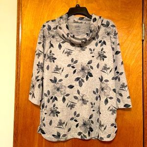 Croft & Barrow cowl neck 3/4 length shirt